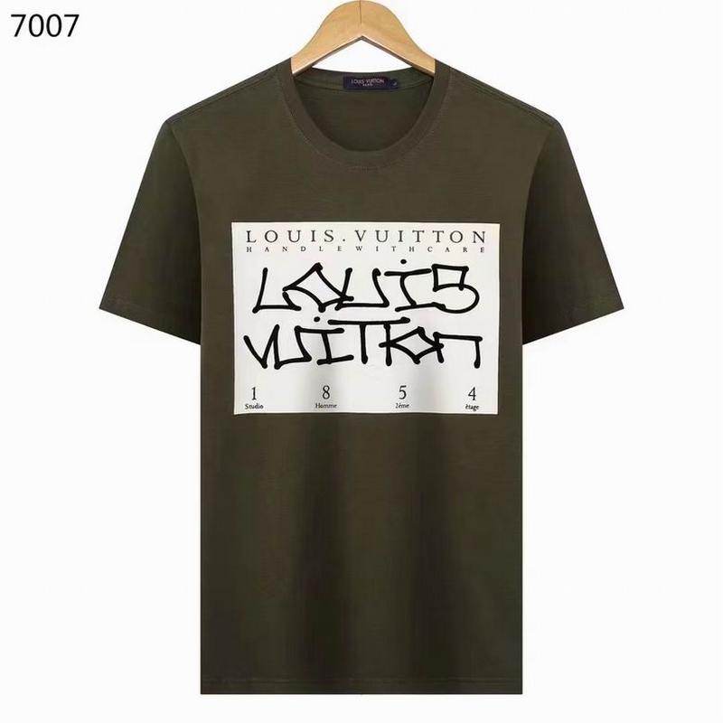 Louis Vuitton Men's T-shirts 1951